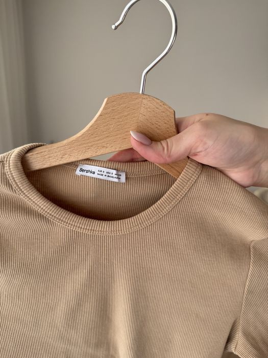 Bezowy top nluzka Bershka S