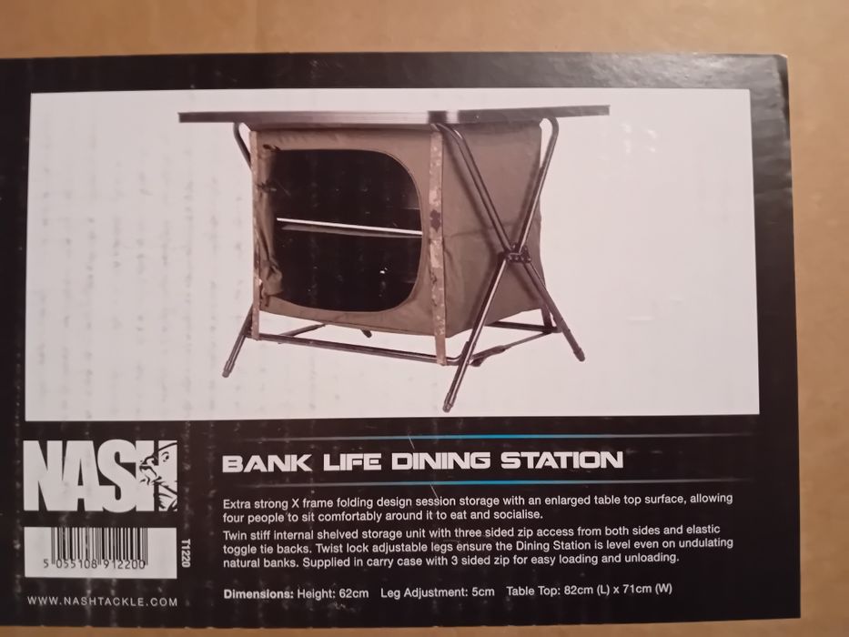 Stolik wędkarski NASH