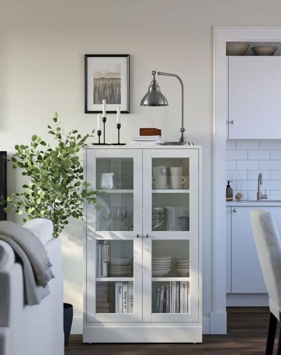 Vitrina Havsta (IKEA)