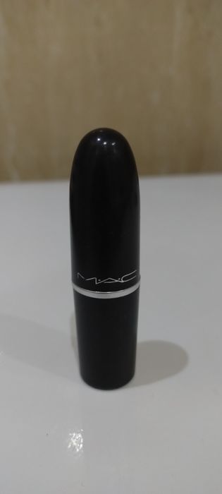 Szminka różowa MAC