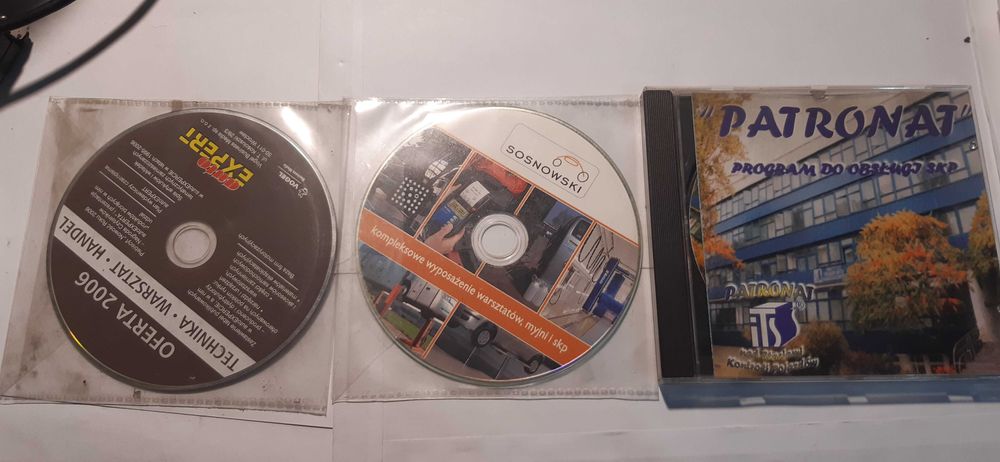 3 stare płyty z katalogami narzędzi i inne samochodowe,