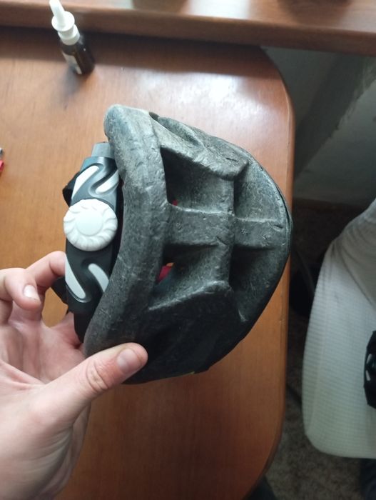 Продам вело шолом LYNX