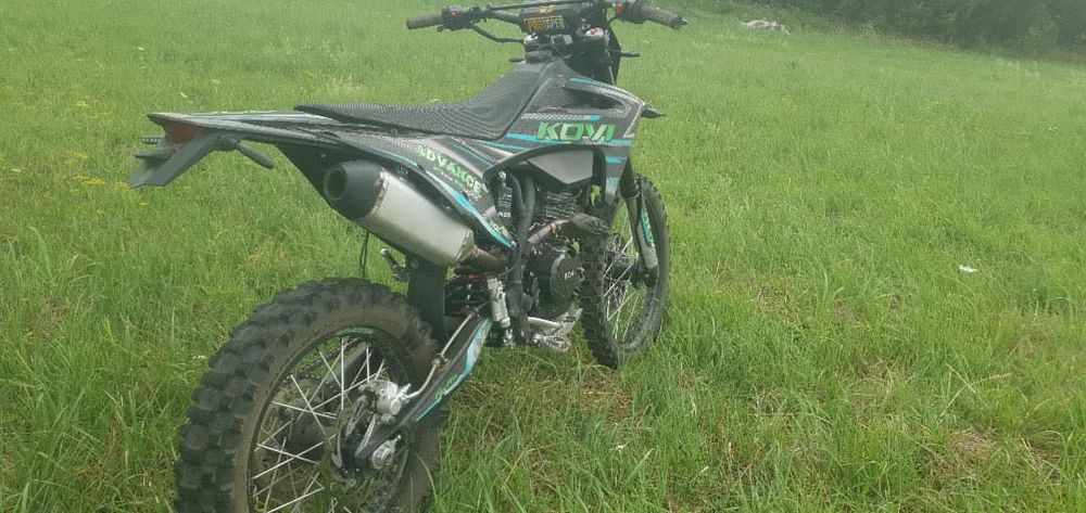 Продам кові адванс фрі райд
