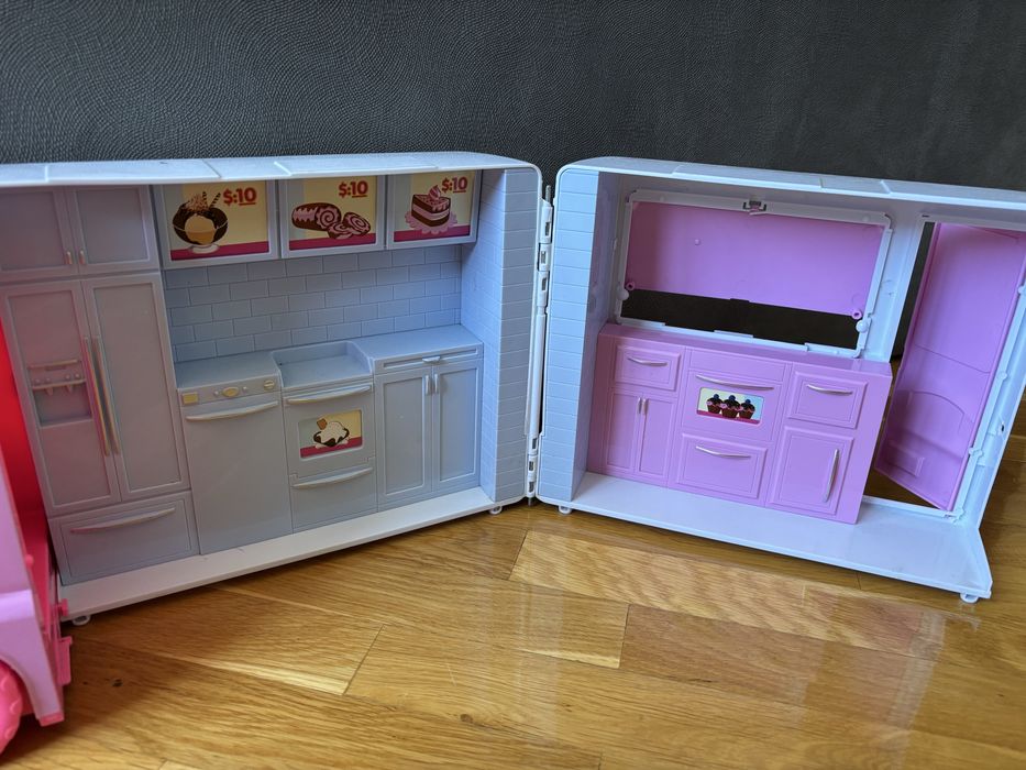 Трейлер - будинок магазин Морозива Германия автобус  для барбі музика