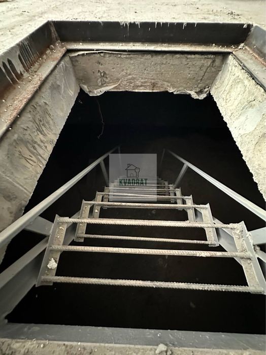 Продам котедж від власника у центрі мікрорайона Жовтневого