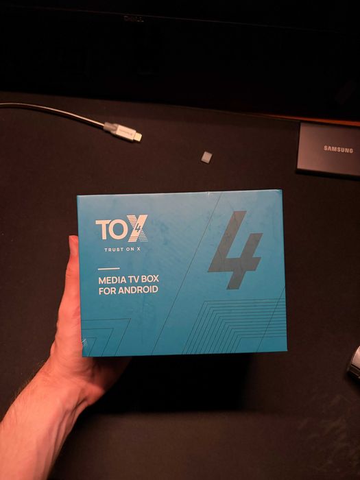 Смарт ТВ приставка TOX4 4/32 Гб Smart TV Box Android 13