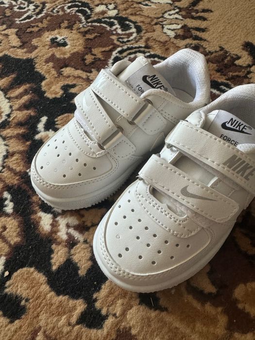 Детские кроссовки Nike