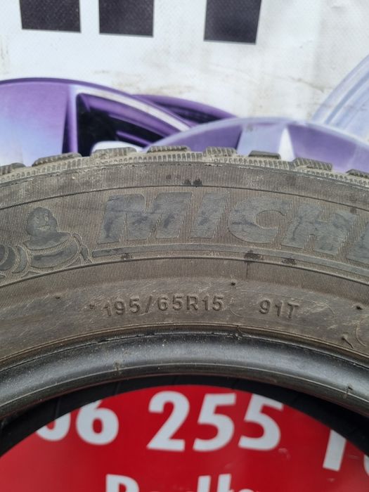 195/65 R15 Michelin Alpin 5