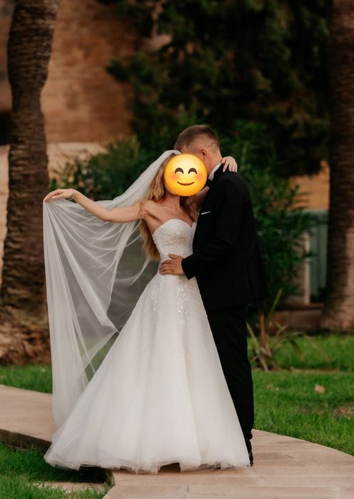 Suknia ślubna Demetrios bogato zdobiona halka z kołem