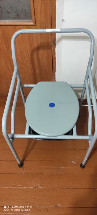 Крісло туалет для хворих