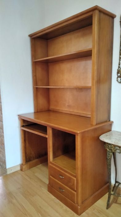 Secretaria / estante