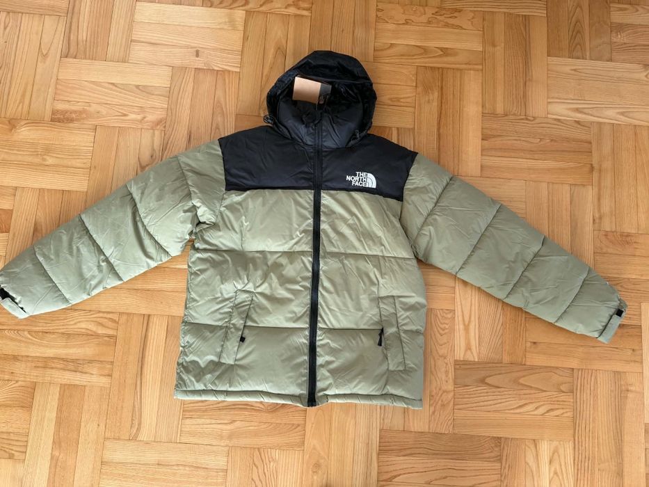 Nowa kurtka zimowa The north face z kapturem