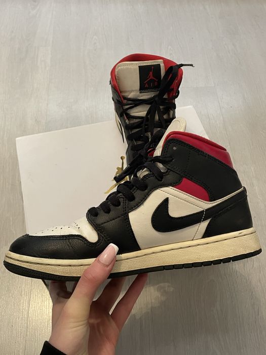 Air Jordan 1 Mid black/gym