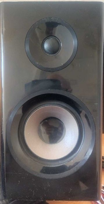 Поличкові колонки від мікросистеми Philips BTM2180/12