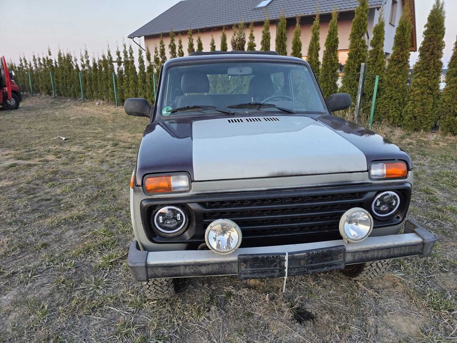 Lada Niva 4x4 2015 rok , szyberdach