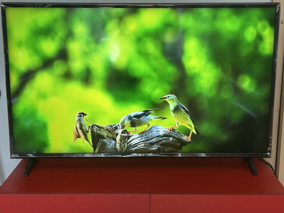 Продам телевизор LG 43LK5910PLC