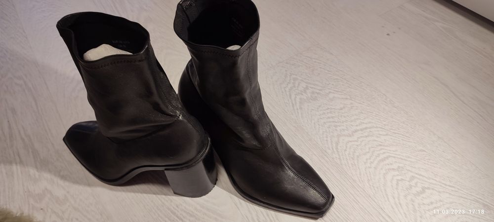 Обувь женская,ботинки.