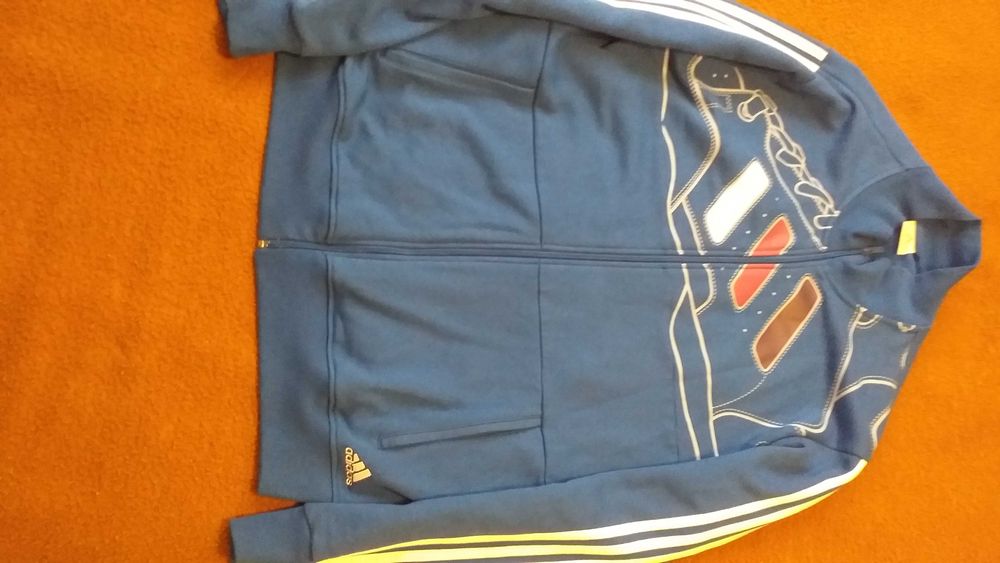 Casaco adidas - novo - portes incluidos