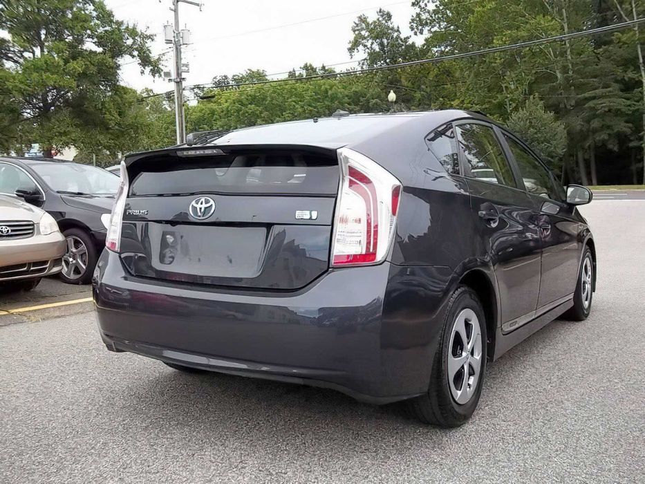 Toyota Prius Four      2015