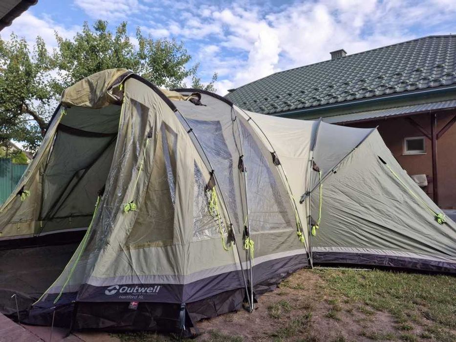 Палатка 3кімнатна 8місна Outwell Hardfort XL