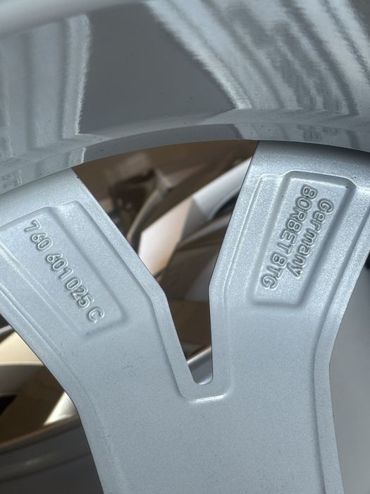 Диски оригінал Touareg R20/5/112 760601025C