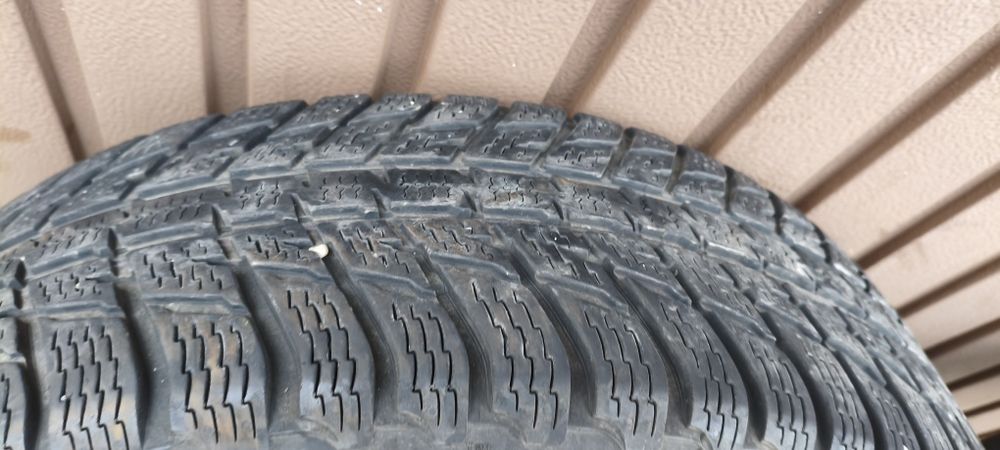 Sprzedam opony zimowe NOKIAN  stan bardzo dobry