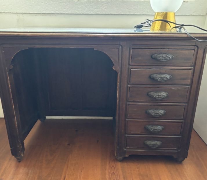 Secretaria vintage a bom preço