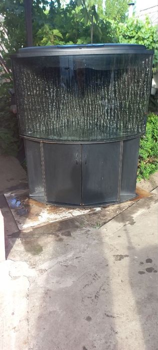 Продам аквариум 300 литров