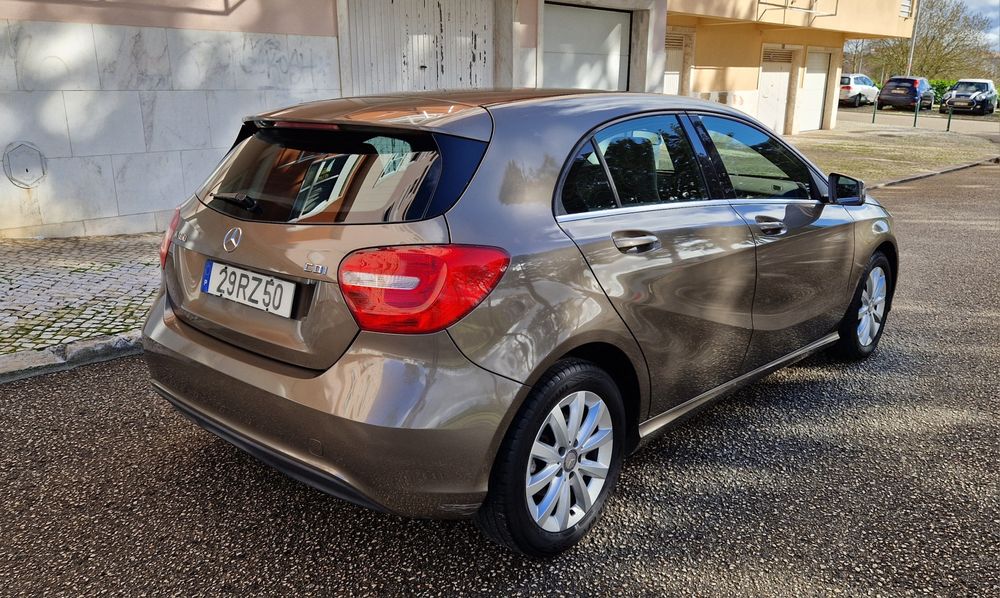 Mercedes-Benz A180 D Urban