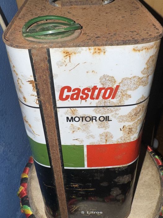 Lata de Óleo antiga castrol crx