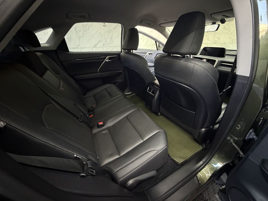 Офіційний Lexus RX 300 2021 р. (Гарний стан)