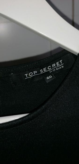 Sukienka Top Secret r. 40, mała czarna, długi rękaw, pasek