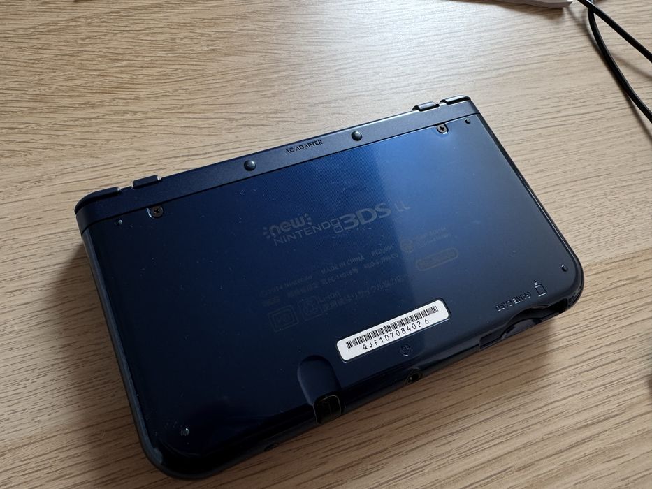New Nintendo 3DS LL (XL)