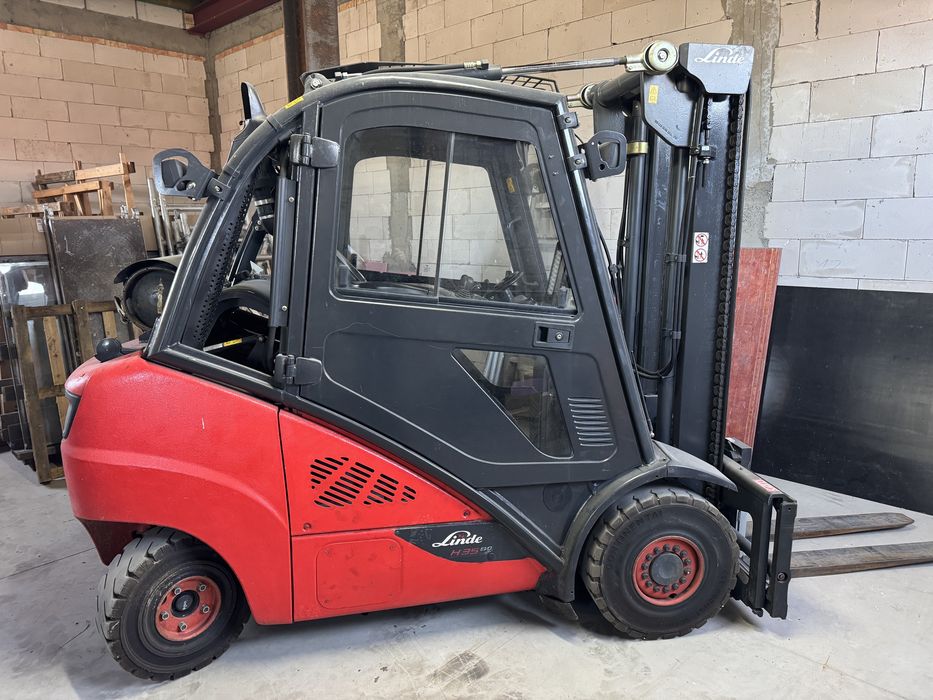 Wozek widlowy Linde H35 EVO.