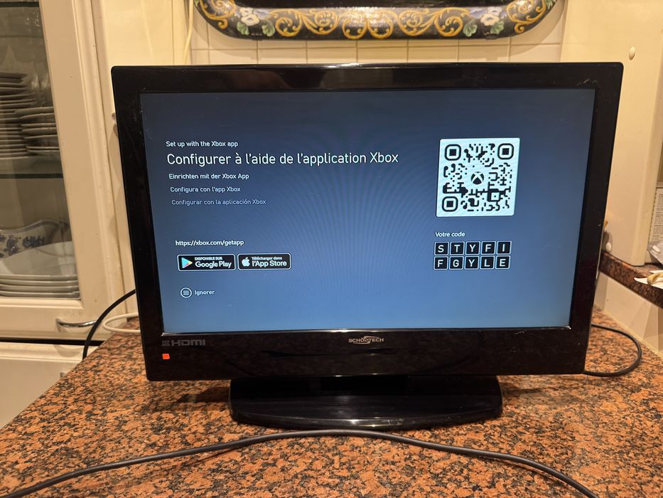 TV schontech com HDMI/VGA