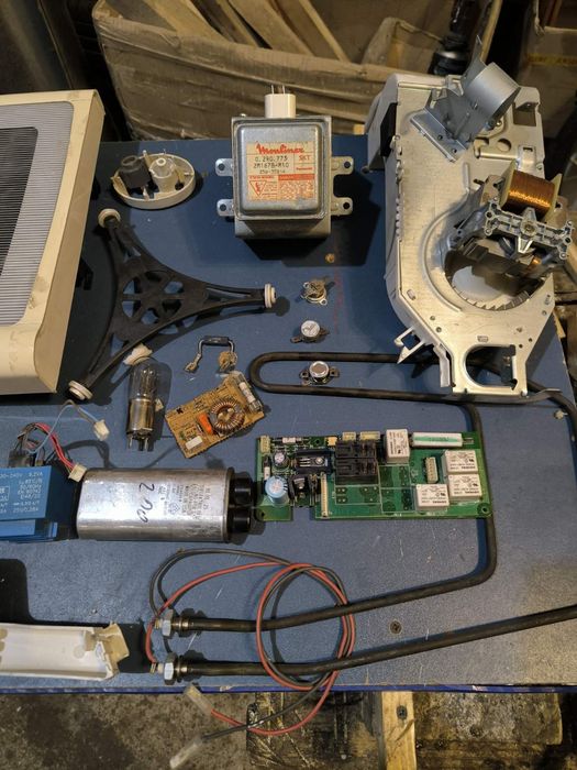 Moulinex мікрохвильова,свч,микроволновка