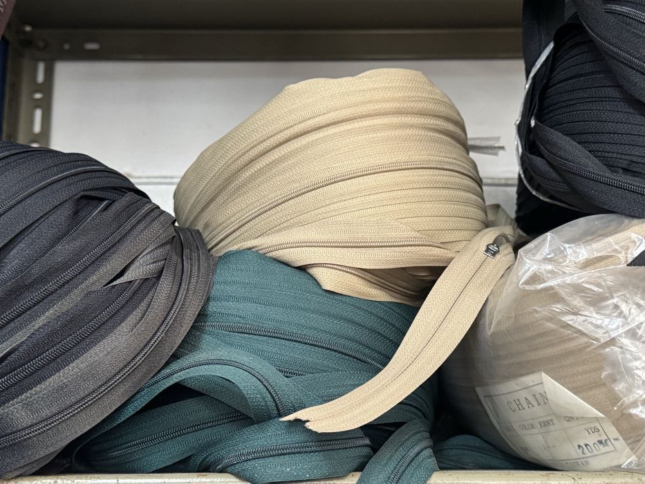 Liquidacao de fechos de correr e fechos metal