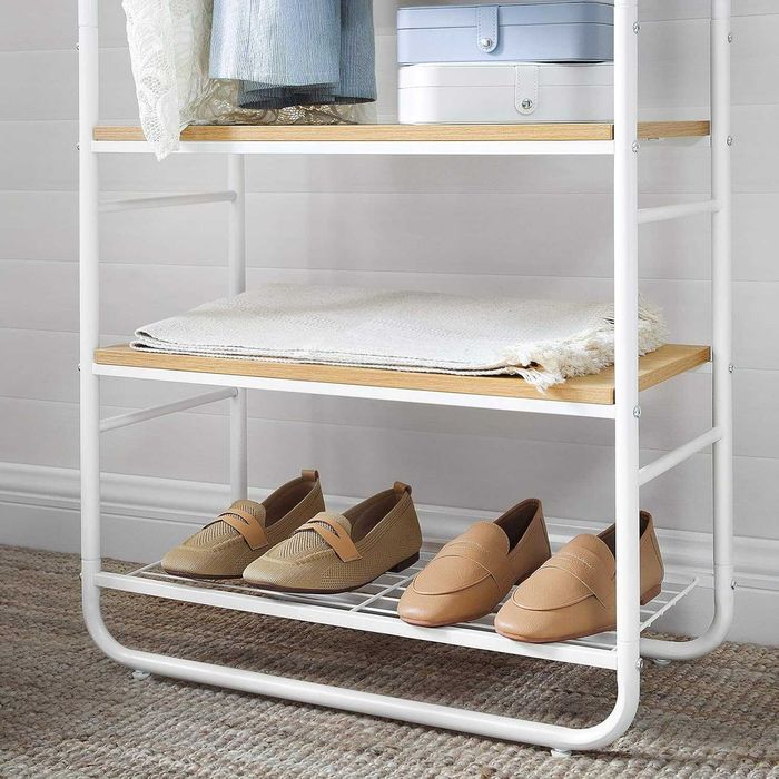 Bengaleiro, cabide e sapateira cabe espaços pequenos branco  181x58x28