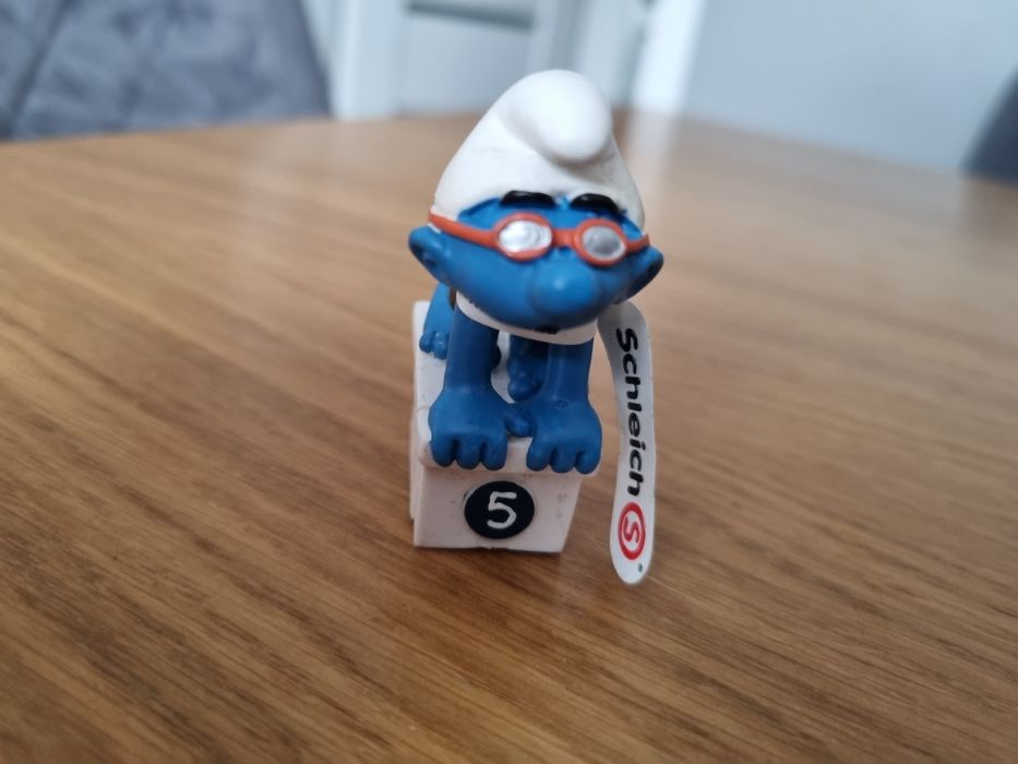 Smerf sportowiec figurka schleich