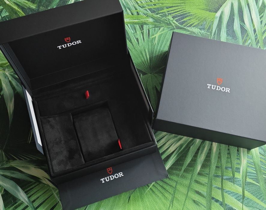 Tudor nowe oryginalne pudełko do zegarka kartonik etui podróżne box opakowanie  pudło kompletne pudełko do Tudora back bay 58 39 rolka