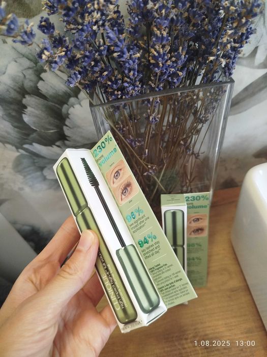 MaskaraClinique High Impact High-Fi Full Volume intensive black