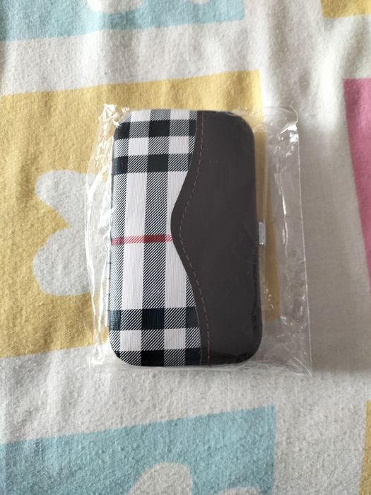 Estojo de utensílios para unhas