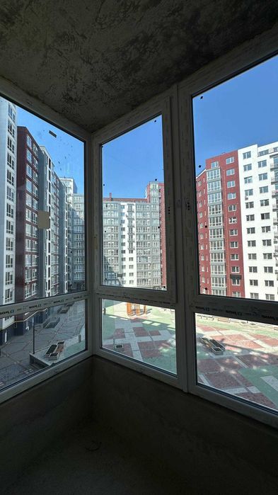 продам двокімнатну квартиру в центрі міста поруч ратуша та парк ЖР Княгинин Галицька Васильянок