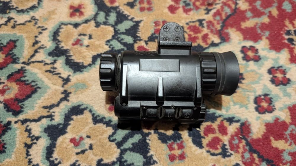 Цифровий прилад нічного бачення NVG 30 / ПНБ монокуляр