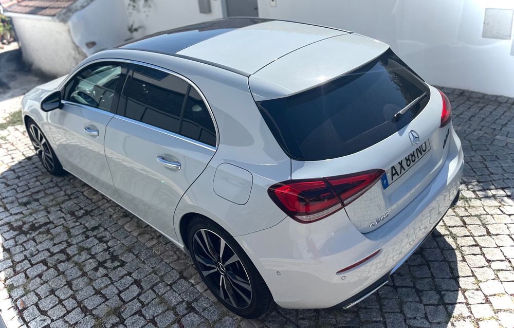 Mercedes-Benz A200 em excelente estado