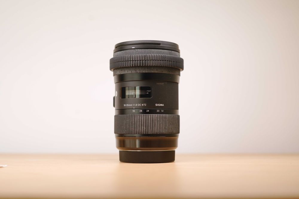 SIGMA Art 18-35mm F1.8 EF - Mount Canon