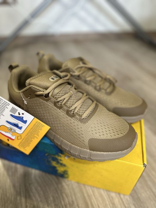 Кросівки М•TAC М так