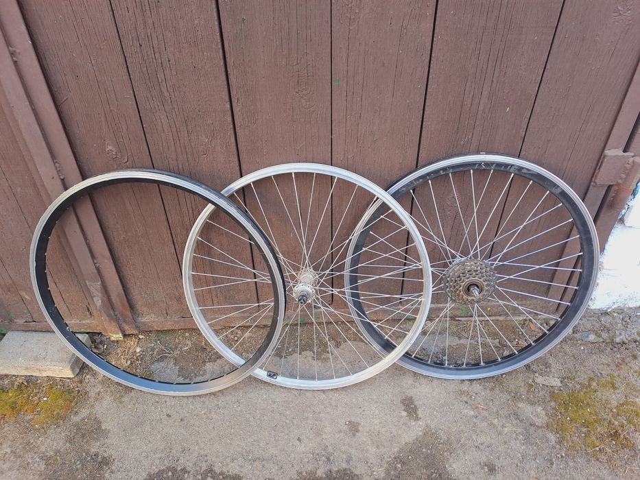 Велосипедні колеса на 24"