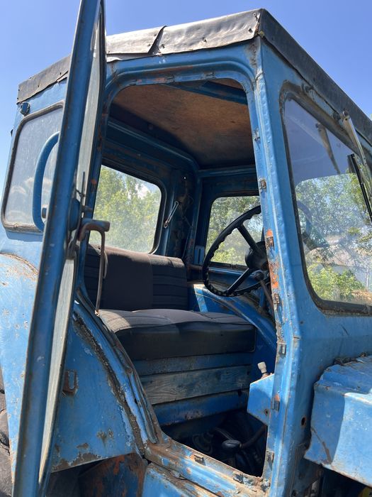 Продам трактор т 40, з документами, можливий торг