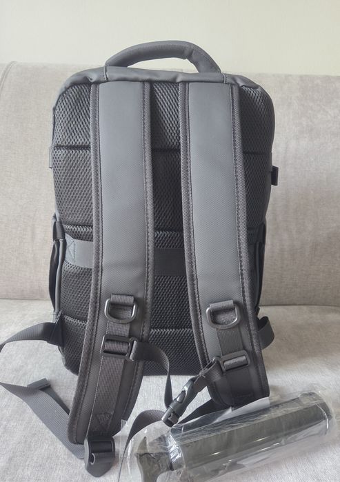 Mochila viagem com sistema de saco vácuo + bomba manual
- Sem uso, Novo
- tecido impermeável e bom acabamento 
- bolso principal com saco vácuo para m